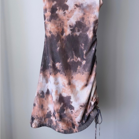 Superdown - Picture 2 of 4